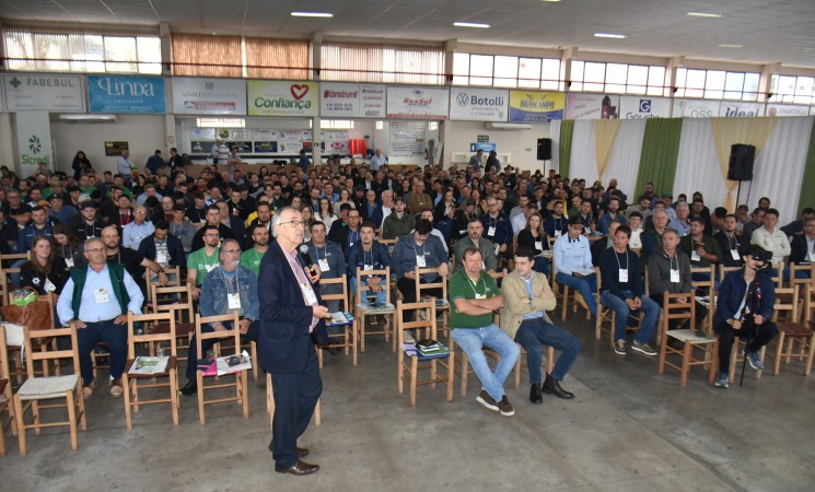 XII Fórum Norte Gaúcho do Trigo e Milho aponta caminhos para fortalecer a produção, debate o futuro das culturas e novos mercados
