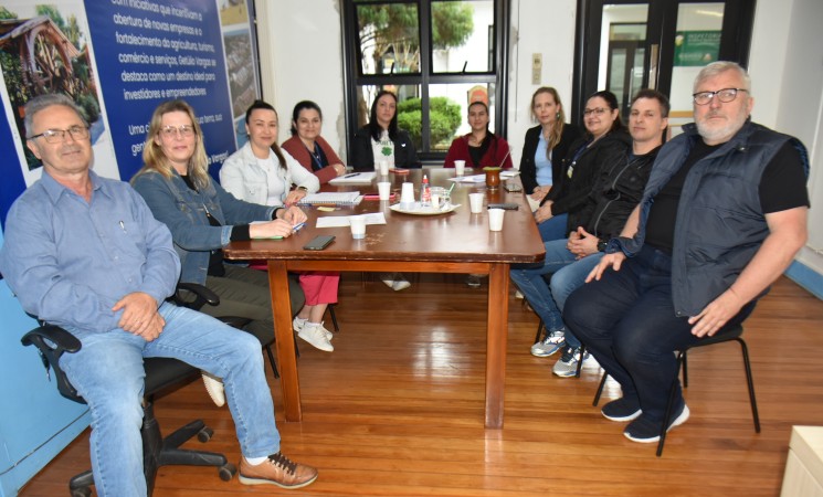 Conselho de Turismo define diretrizes paraprogramação do Natal em Getúlio Vargas