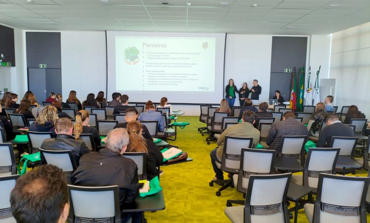 Secretaria de Meio Ambiente de Getúlio Vargas participa do 3º Encontro de Agentes Municipais de Meio Ambiente da AMAU