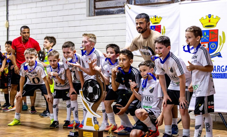 Getúlio Vargas conhece os campeões do Campeonato Municipal de Futsal – Categorias de Base