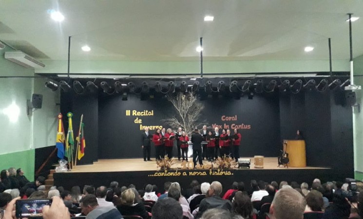 Coral Municipal Canção e Canto participa doII Recital de Inverno do Coral Vox In Cantus
