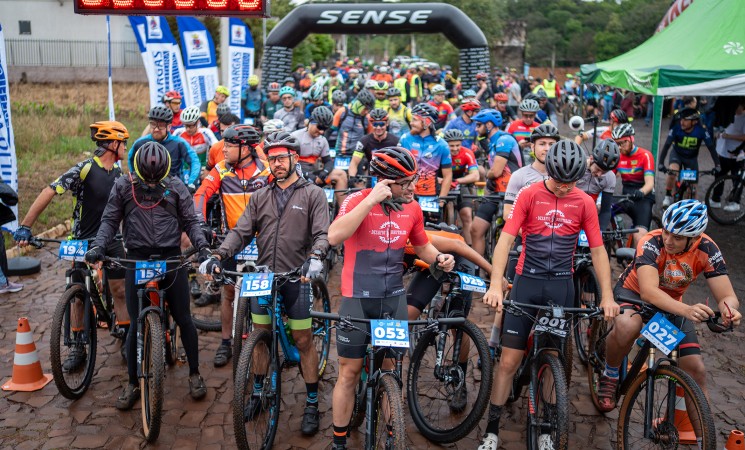 9º Pedal Cidade de Getúlio Vargas reuniu mais de 300 ciclistas